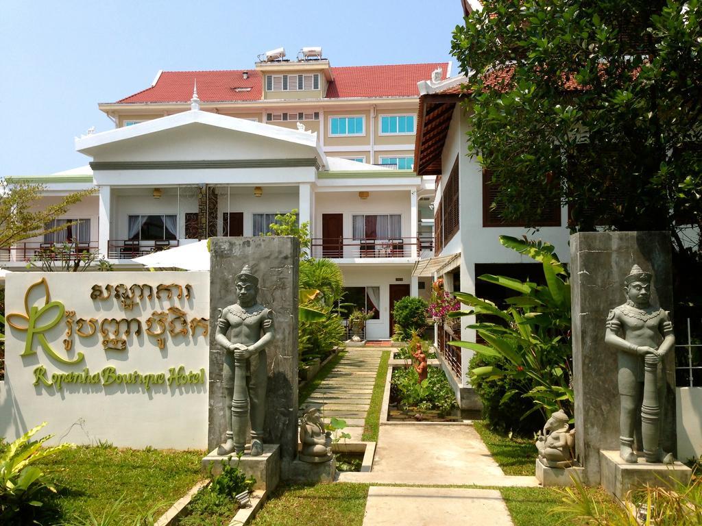 Ropanha Boutique Hotel Sihanoukville Exterior photo
